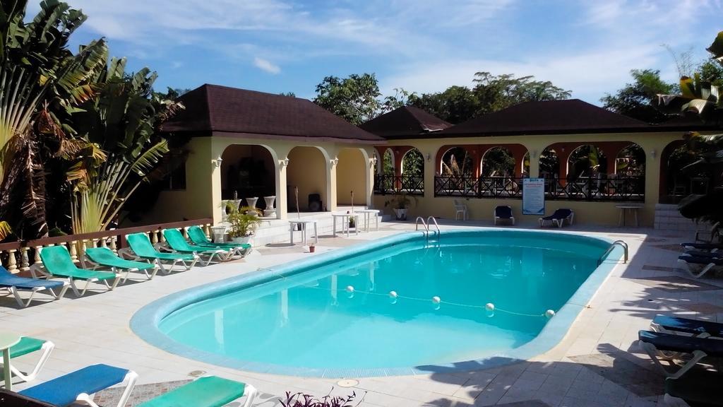 Pure Garden Resort Negril Exterior photo