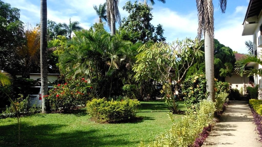 Pure Garden Resort Negril Exterior photo