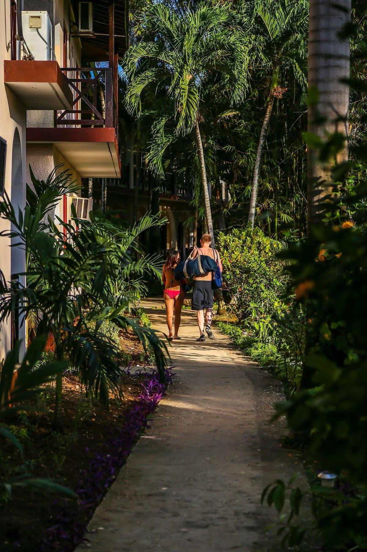 Pure Garden Resort Negril Exterior photo